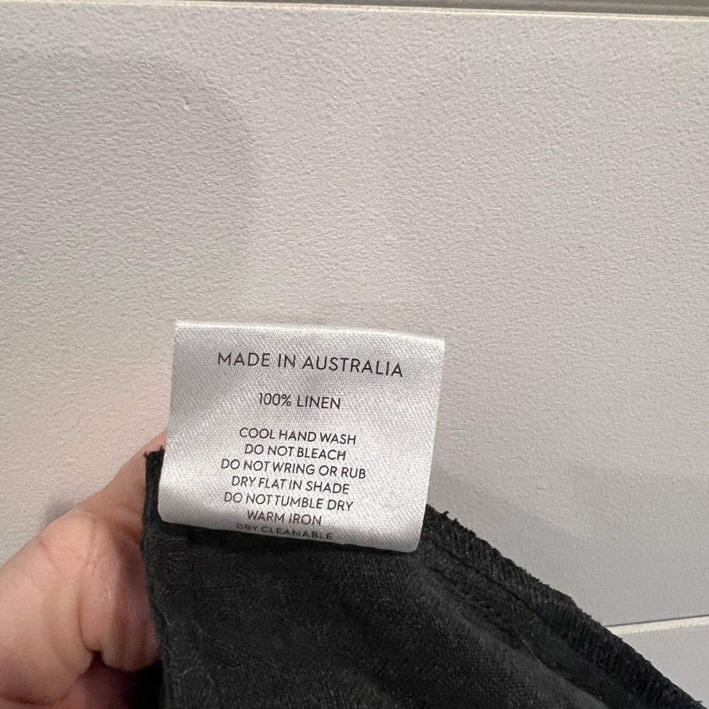 Natalie Rolt black linen Eddy pants - Picture 6 of 7